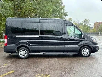 Maxivan